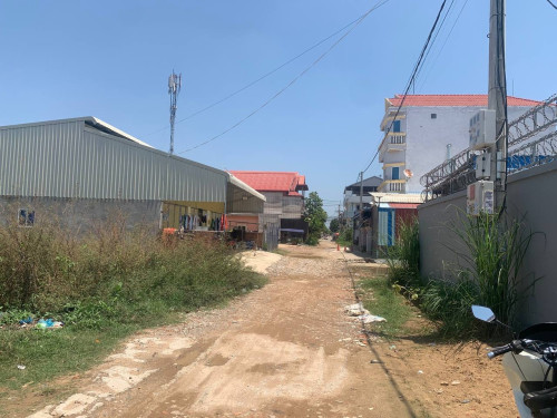 ដីលក់ (តំលៃល្អក្នុងតំបន់)សង្កាត់កាកាប2 ខណ្ឌពោធិ៍សែនជ័យ  ភ្នំពេញ