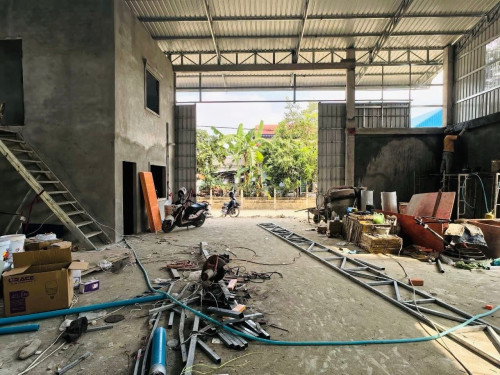 ឃ្លាំងថ្មីសម្រាបជួល នៅចោមចៅ ជិតផ្លូវជាតិលេខ3 ក្រុងភ្នំពេញ