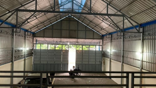 ឃ្លាំងលក់ ជិតផ្លូវ598 ទួលសង្កែ​ ឬស្សីកែវ​ ភ្នំពេញ​