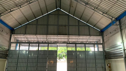ឃ្លាំងលក់ ជិតផ្លូវ598 ទួលសង្កែ​ ឬស្សីកែវ​ ភ្នំពេញ​
