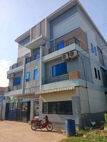 អាគារជួលនៅប៉ោយប៉ែត Building for Rent at Poi Pet