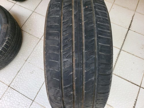 សំបកកង់ឡាន 570 DUNLOP R21 មួយទឹក