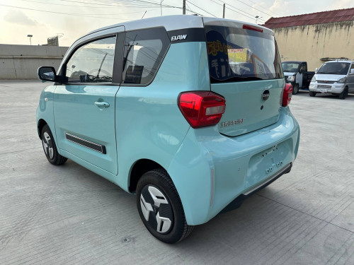 中国北京.   元宝EV 小电车.    续航175公里