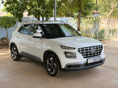 ឡានលក់ Hyundai Venue 2021