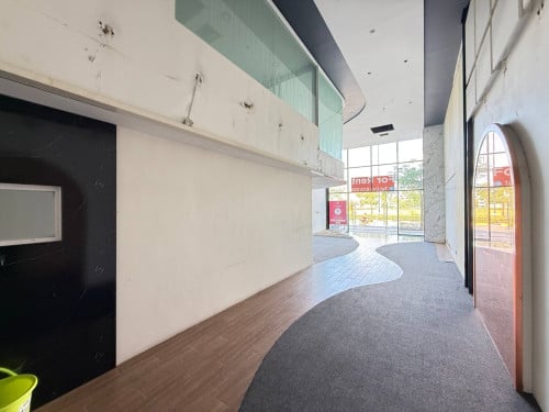 ហាងជួលនៅដូនពេញ I Shop for lease at Daun Penh