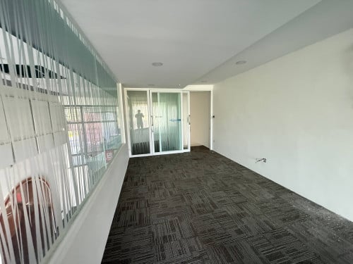ហាងជួលនៅដូនពេញ I Shop for lease at Daun Penh