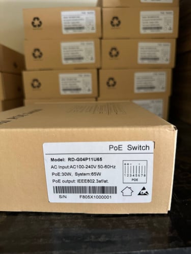 #POE Switch 4 Port  Model: G04 P11U65