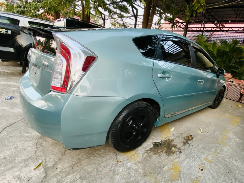 ថ្មីណាស់ Prius 2013 option កប់ deluxe sorla