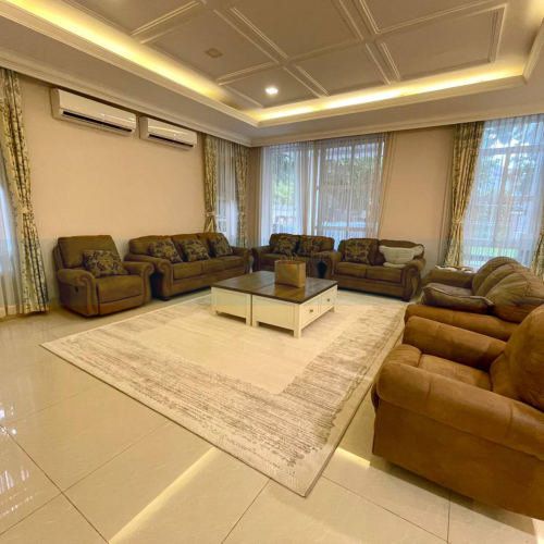 វីឡាឃ្វីនសម្រាប់ជួល | Queen Villa For Rent