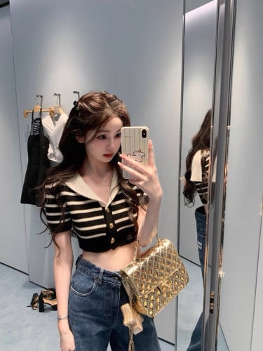 អាវសាច់ក្រាស់ មានស្តុក size xs 24$