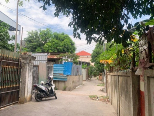 ๐ฆHouse for Available for Urgent Sale at a Special Price (Negotiable).
