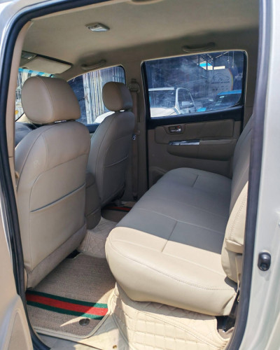 🚘Toyota Hilux Vigo ឆ្នាំ2014 លេខអូអូប៉ុងពីរ📥តម្លៃពិសេស28###$👍🏻ឆ្វេងហ្ស៊ីនក្រុមហ៊ុន toyota