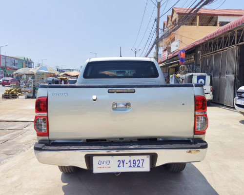 🚘Toyota Hilux Vigo ឆ្នាំ2014 លេខអូអូប៉ុងពីរ📥តម្លៃពិសេស28###$👍🏻ឆ្វេងហ្ស៊ីនក្រុមហ៊ុន toyota
