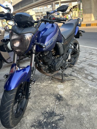 លក់Yamaha FZ390$
