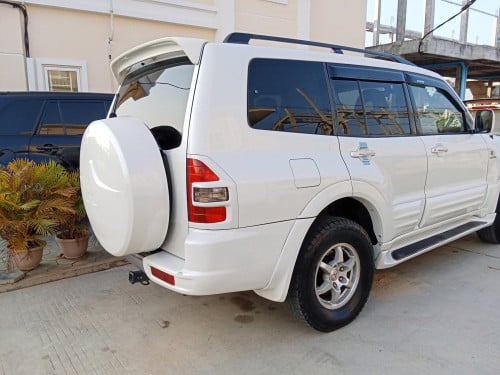 ឡានលក់ 086460298