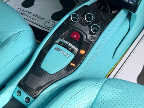 2011✔️Super Car Ferrari 458✅🧧(超級跑車法拉利458✅🧧)