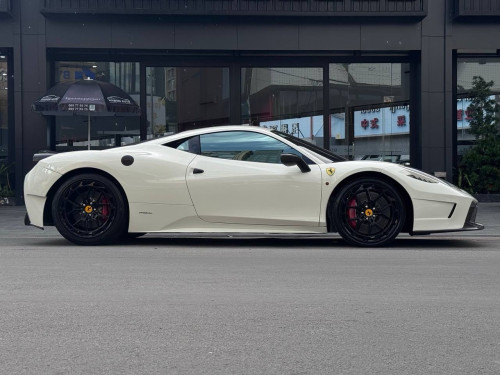 2011✔️Super Car Ferrari 458✅🧧(超級跑車法拉利458✅🧧)
