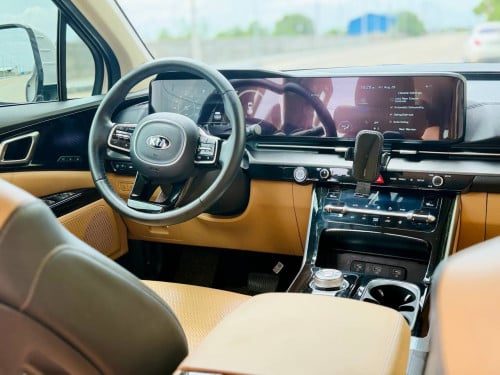 2021 Kia carnival full option