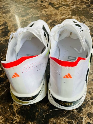 Adizero Adios Pro 3 size 42(Carbon Plate Racing Shoes)