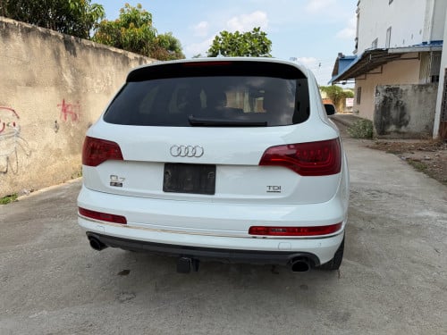 Audi Q7 year 2014 S’line full options