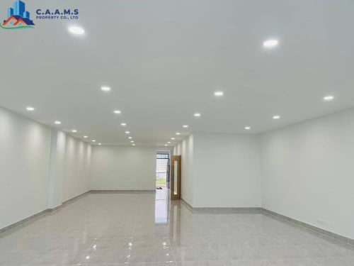 Building For Rent- Olympic