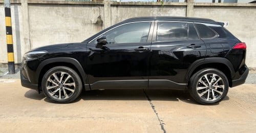 COROLLA. CROSS .2022. Fulloption