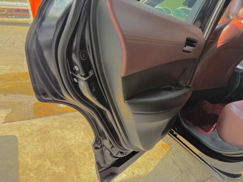 COROLLA. CROSS .2022. Fulloption