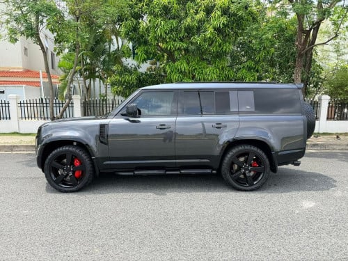 Defender First Edition 2023 តួវែង