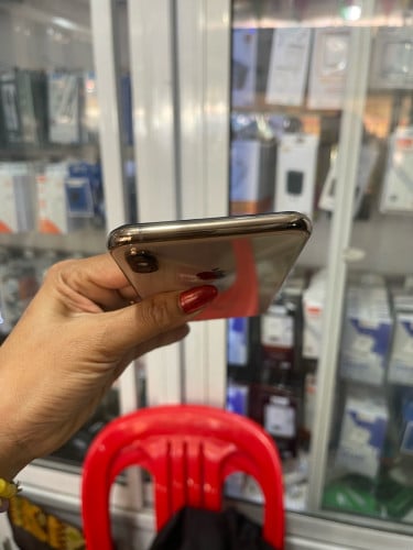 iPhone Xsmax 64GB/LLថ្ម74%តួរ97%សុីនសានុំ