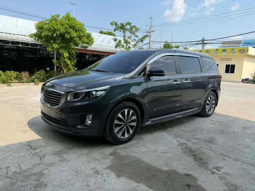 Kia carnival 2015