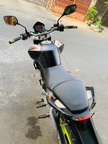 KTM DUKE (590$)2016 India 200cc have id card