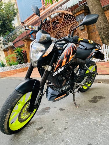 KTM DUKE (590$)2016 India 200cc have id card
