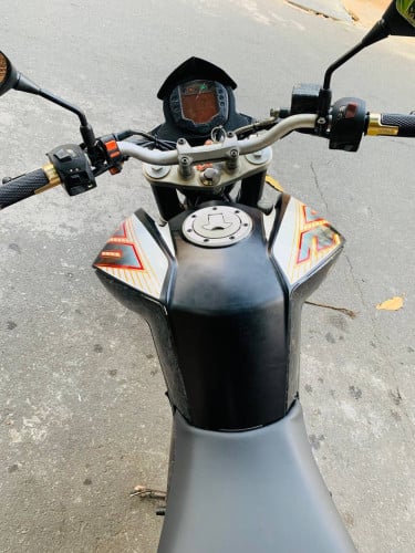 KTM DUKE (590$)2016 India 200cc have id card