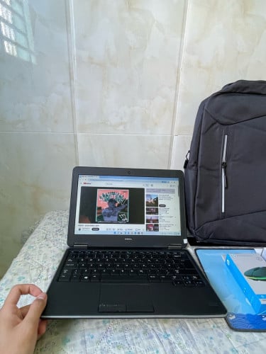 Laptop dell latitude 7240