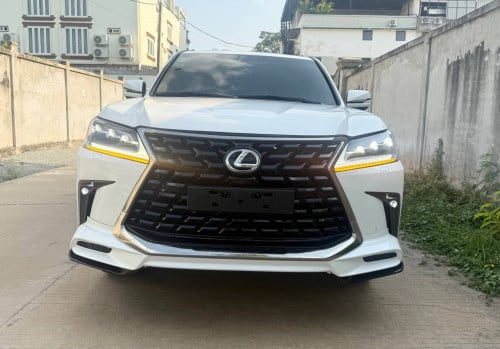 Lexus 570. ឆ្នាំ 2015 ឡេីង 2021 ឡេីង ក្នុង ក្រៅ Arab
