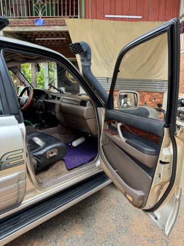 Lexus LX450 លក់ឡានរៀបចំតុបតែងហើយអស់