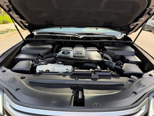 Lexus LX600 ឆ្នាំ2024 Turbo sport Full Option 25 Speakers ម្ចាស់ដើមប្រើបាន1មុឺនគីឡូជាង នៅស្កុត1ជុំ