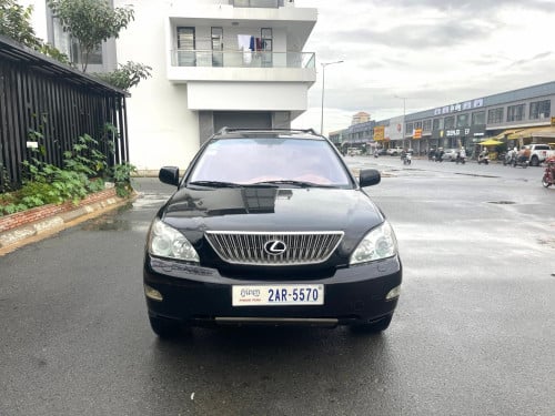 Lexus Rex 330 black