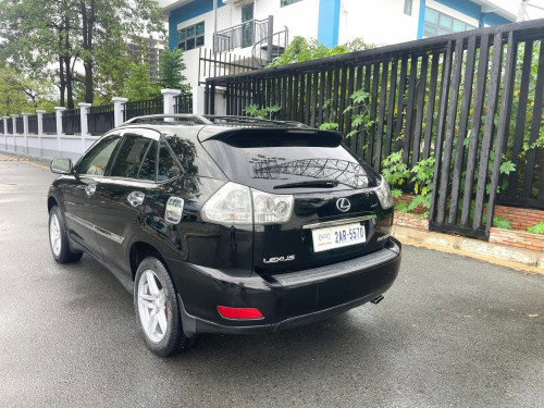 Lexus Rex 330 black