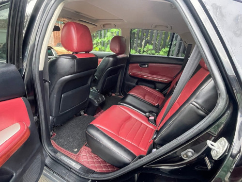 Lexus Rex 330 black