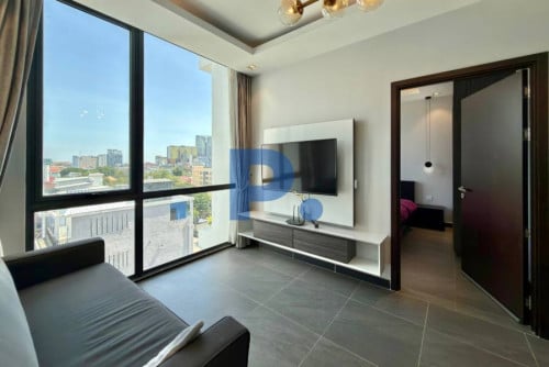 Modern 1 Bedroom Apartment for RENT near Independence Monument