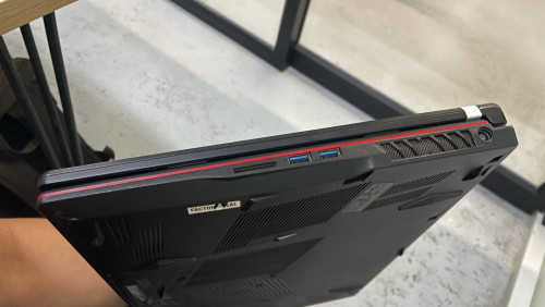 MSI GL73 9SE The best For (Design & Game) 650$