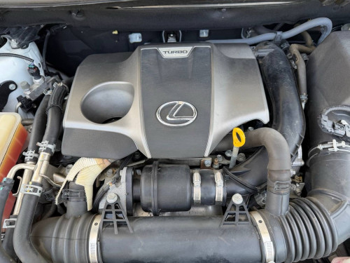 Nx200t F sport 2015 ក្នុងឆេីរី​ បូតុង​5 ប៉ុង​ពីរ​ ឡានកាលី