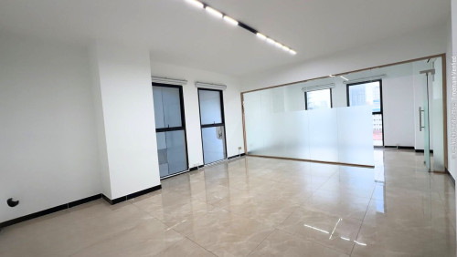 OFFICE SPACE FOR LEASE_BKK1- Floor 7- USD730/mth