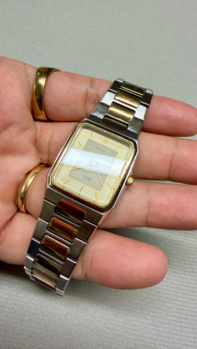 Original Vintage CITIZEN Exceed Tank Quartz Slim Two-Tone Champagne Dial 1997 - (Condition 70%)