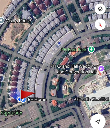 Peng Hout Boung Snor Villa at corner for rent