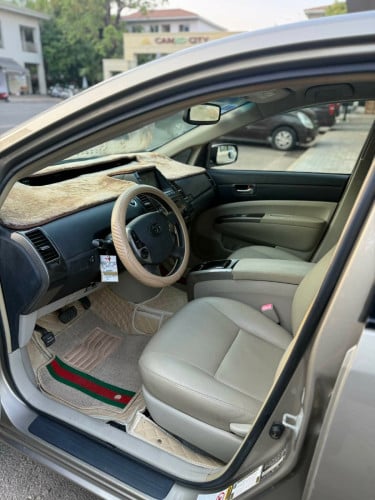 Prius06 Full option ឡានស្អាត ស្លាកលេខAU ប្រើផ្ទាល់ចង់លក់តំលៃ9xxx$ តេឡេក្រាម016679797