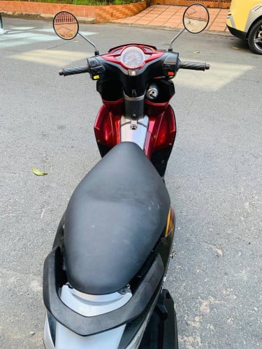 SUZUKI IMPULSE (710$)2016 Japan 125cc