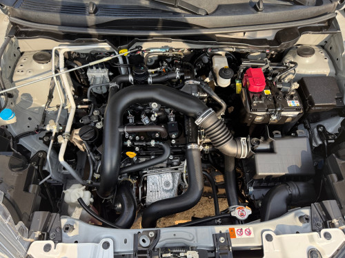 Toyota Raize 2023 ម្ខាស់ដើមទី១ទិញខ្លាញ់គោ គីឡូ១ម៉ឺនជាងគីឡូទេ ថ្មីណាស់ទឹកថ្នាំស៊្រីន១ជុំ