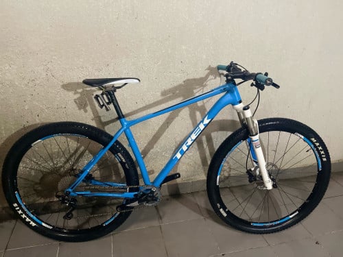 Trek superbly 7